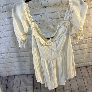 1. State Cream Puff Sleeve Blouse